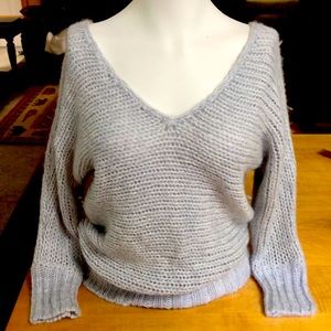 American Eagle 🦅 sweater